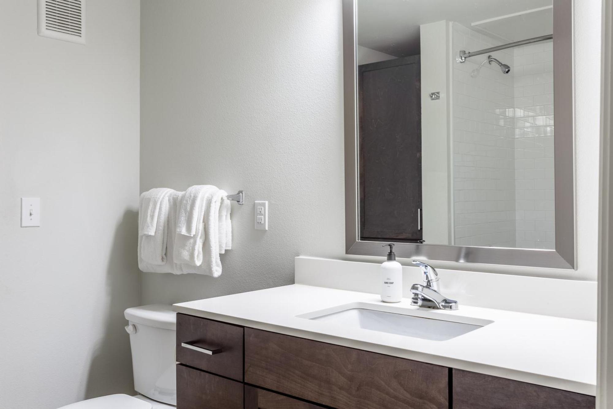 Kasa Greenville Dallas Pokoj fotografie